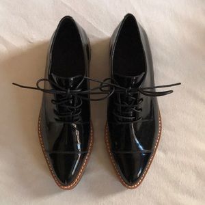 Vince 6 NBW patent leather shoes slight platform